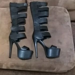 Gladiator boot heels